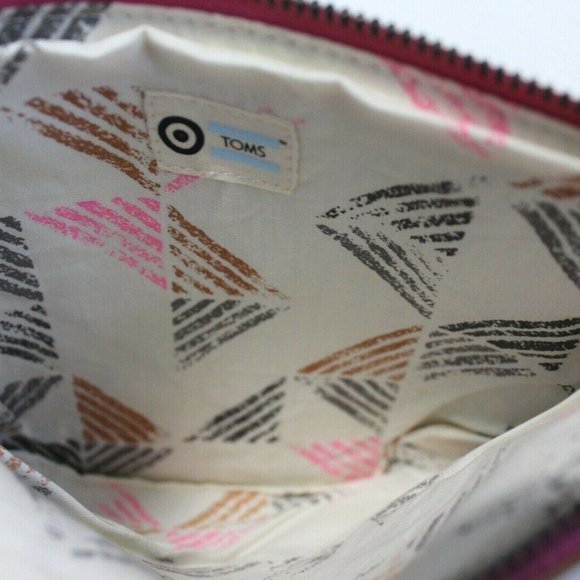 NWOT Toms x Target Build Your Tomorrow Faux Leather Zip Pouch Clutch Travel Case - Picture 3 of 3